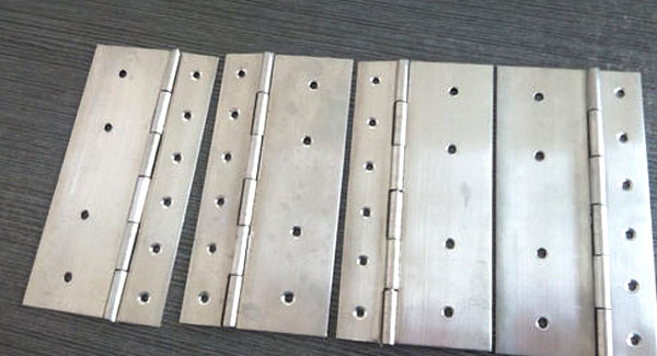 家居五金選購(gòu)：三招快速鑒別鋼琴合頁(yè)